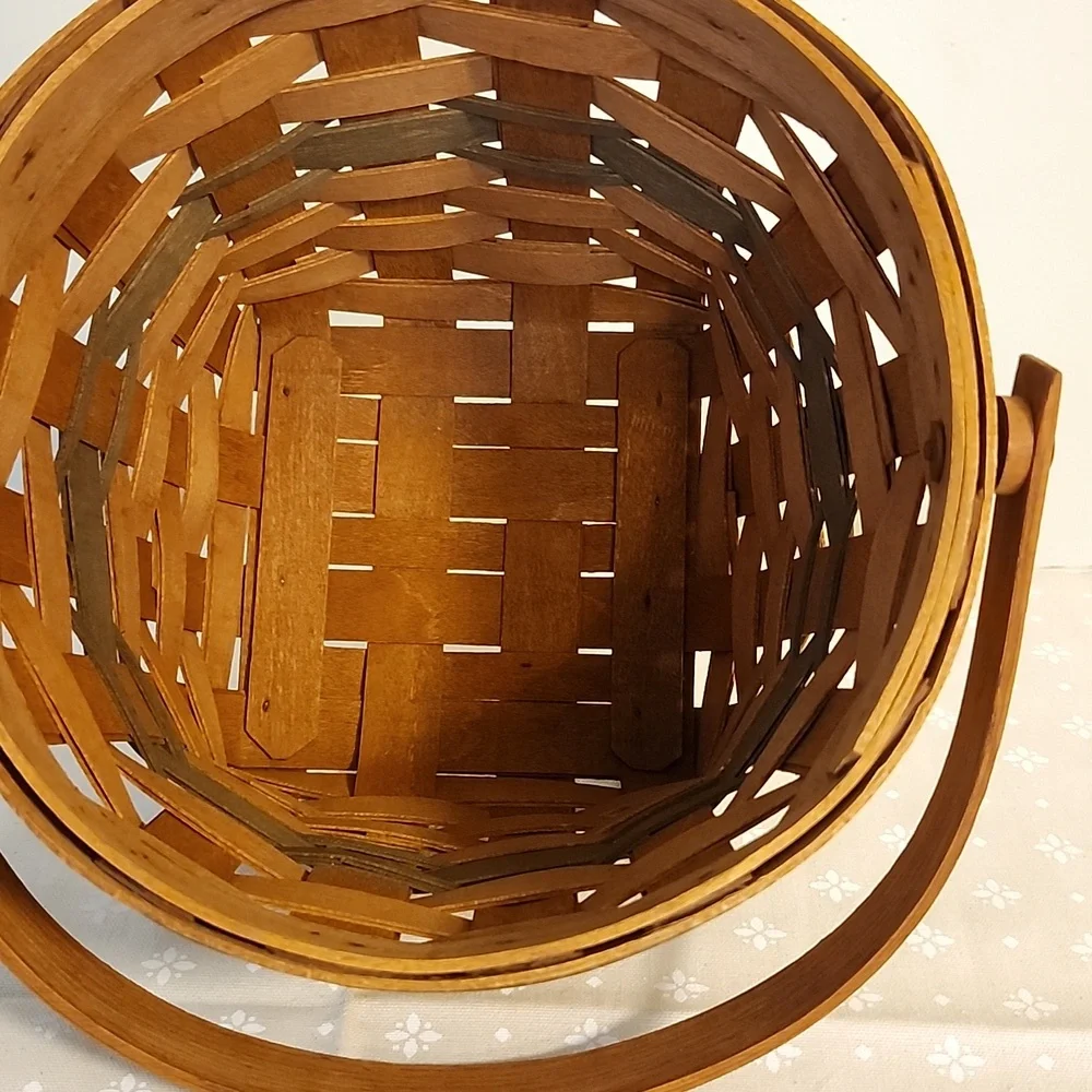 Longaberger Poinsttia Christmas Collection Basket